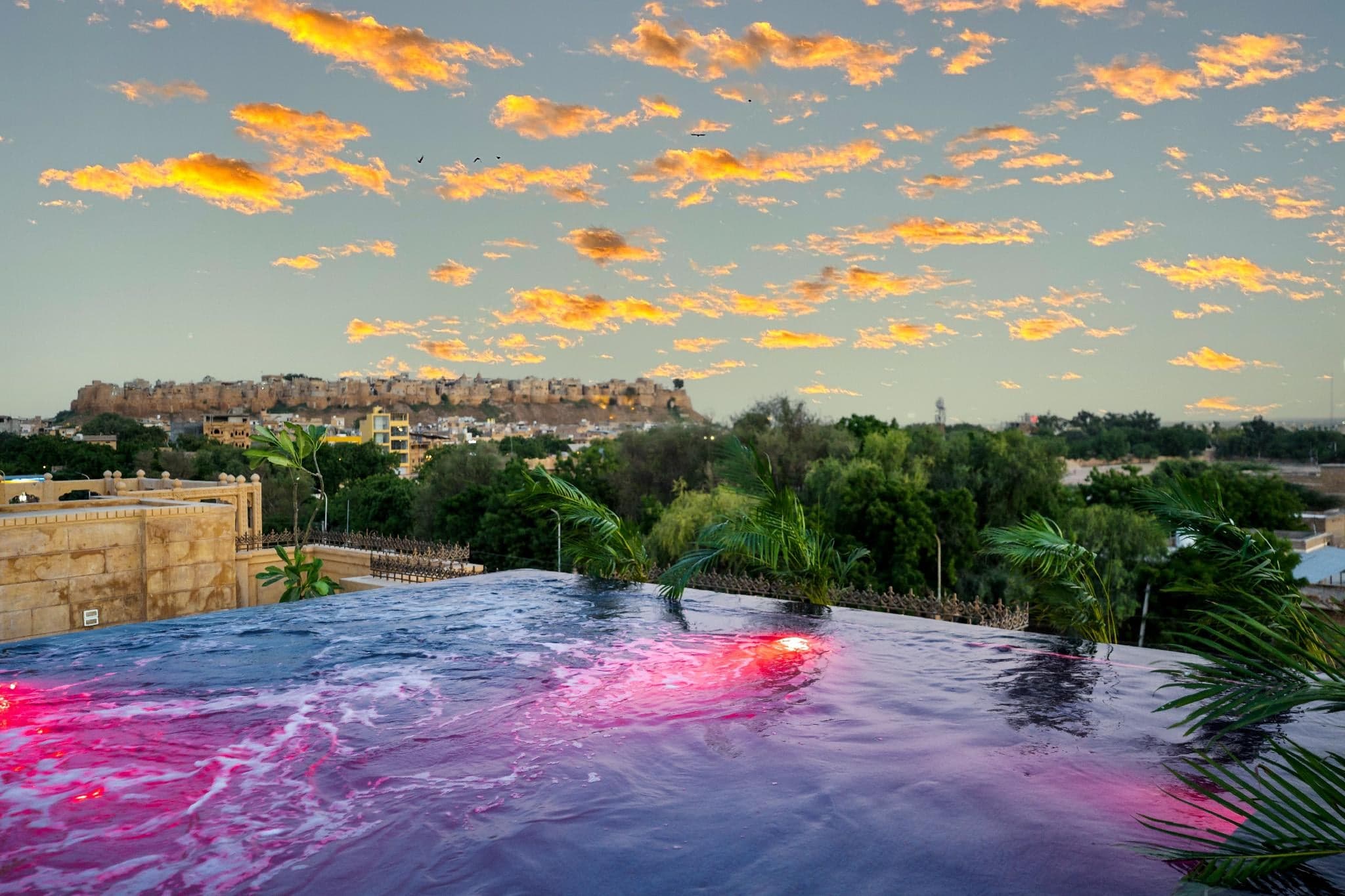 Hotel listings in Jaisalmer, Rajasthan